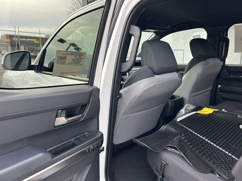 New 2026 Toyota Tacoma TRD Off-Road image 11