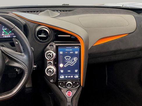 Used 2021 McLaren 720S Performance RWD image 6