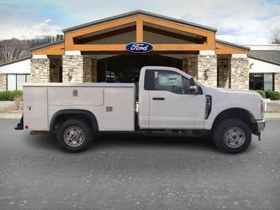 New 2023 Ford F250 XL w/ Snow Plow Prep Package