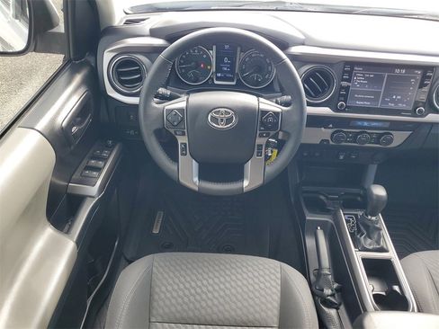 Used 2022 Toyota Tacoma SR5 image 26