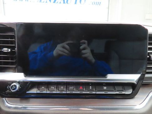 Used 2023 GMC Sierra 1500 SLT w/ SLT Convenience Package image 56