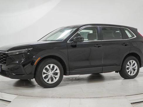 Used 2023 Honda CR-V LX image 5