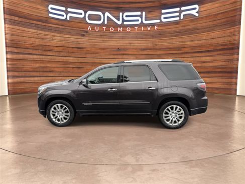 Used 2015 GMC Acadia Denali image 2