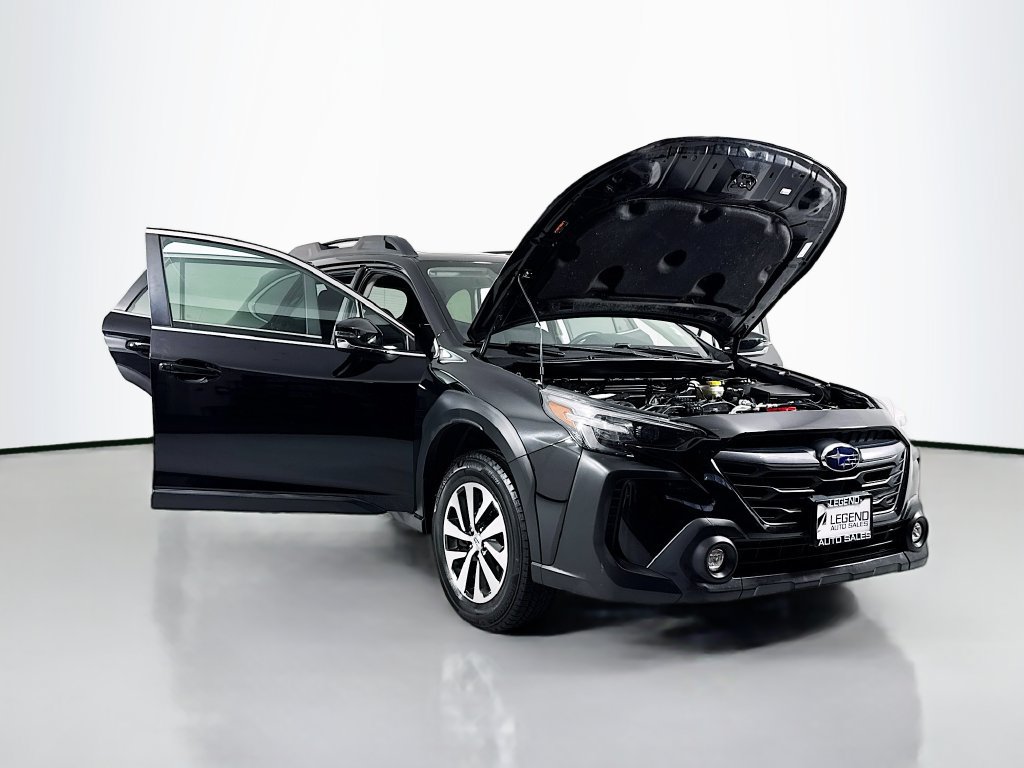 Used 2023 Subaru Outback Premium AWD/4WD image 23