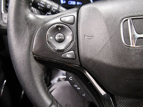 Certified 2020 Honda HR-V Touring image 20