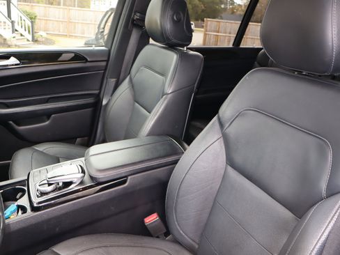 Used 2018 Mercedes-Benz GLS 450 4MATIC image 15