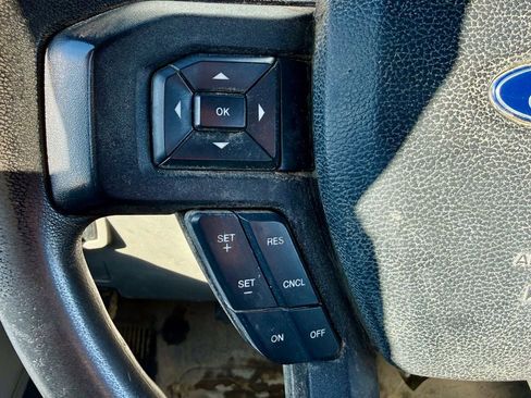 Certified 2019 Ford F550 4x4 Crew Cab Super Duty image 25