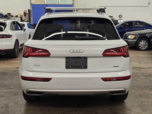 Used 2020 Audi Q5 2.0T Premium w/ Convenience Package AWD/4WD image 18