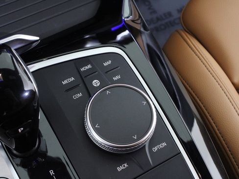 Used 2023 BMW X4 xDrive30i w/ Parking Assistance Package image 31