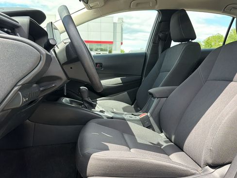 Used 2024 Toyota Corolla LE FWD image 13
