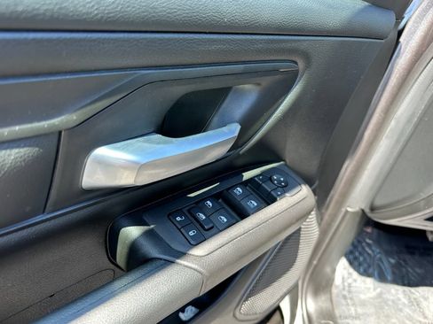 Used 2025 RAM 1500 Tradesman AWD/4WD image 21