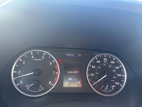 Used 2024 Nissan Sentra S image 9