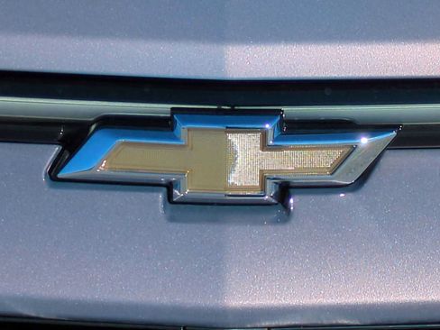 New 2026 Chevrolet Equinox EV LT AWD/4WD image 8