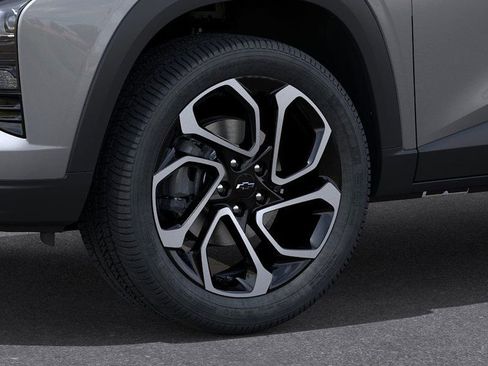 New 2026 Chevrolet Trax RS w/ Sunroof Package image 9