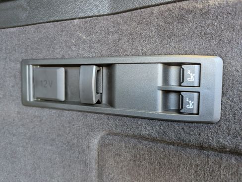 Used 2026 BMW iX xDrive60 w/ M Sport Package image 42