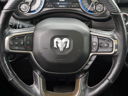 Used 2020 RAM 1500 Limited w/ Black Appearance Package AWD/4WD image 27