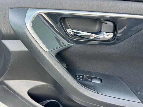 Used 2014 Nissan Altima 2.5 S image 41