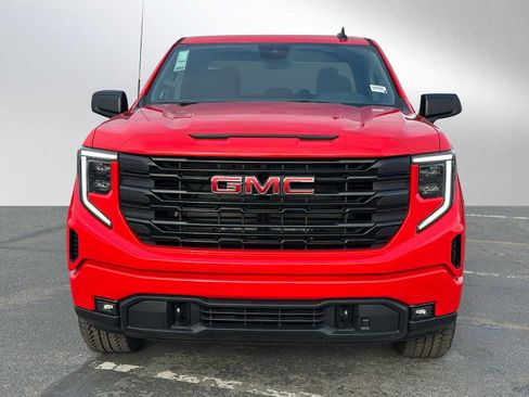 New 2026 GMC Sierra 1500 Elevation image 8