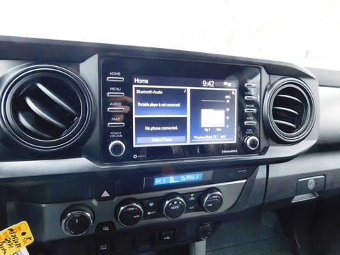 Used 2021 Toyota Tacoma SR image 7