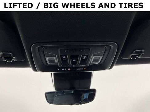 Used 2024 Chevrolet Silverado 3500 High Country w/ High Country Premium Package image 13