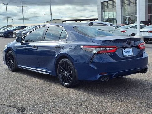 Used 2023 Toyota Camry XSE FWD image 6