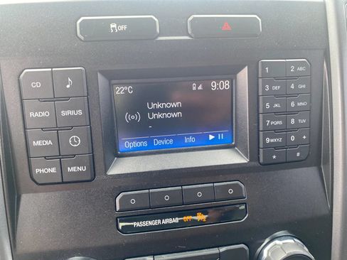 Used 2016 Ford F150 XLT RWD image 19