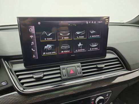 Used 2023 Audi SQ5 Premium Plus w/ Premium Plus Package image 10