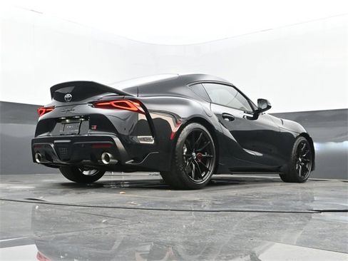 Used 2026 Toyota Supra 3.0 image 25