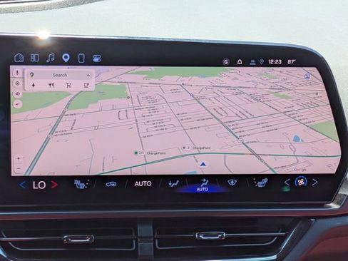 Certified 2025 Chevrolet Equinox EV RS FWD image 20