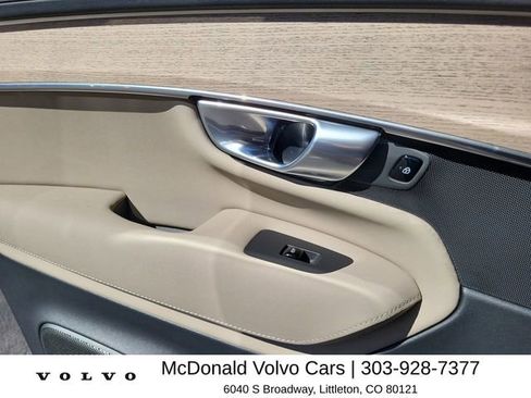 New 2026 Volvo XC90 B5 Plus w/ Protection Package AWD/4WD image 15