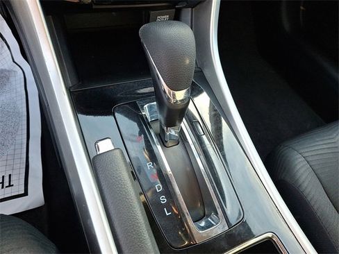 Used 2016 Honda Accord LX image 10