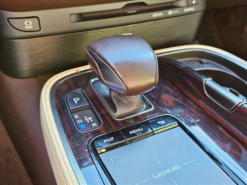 Used 2018 Lexus LS 500 image 16
