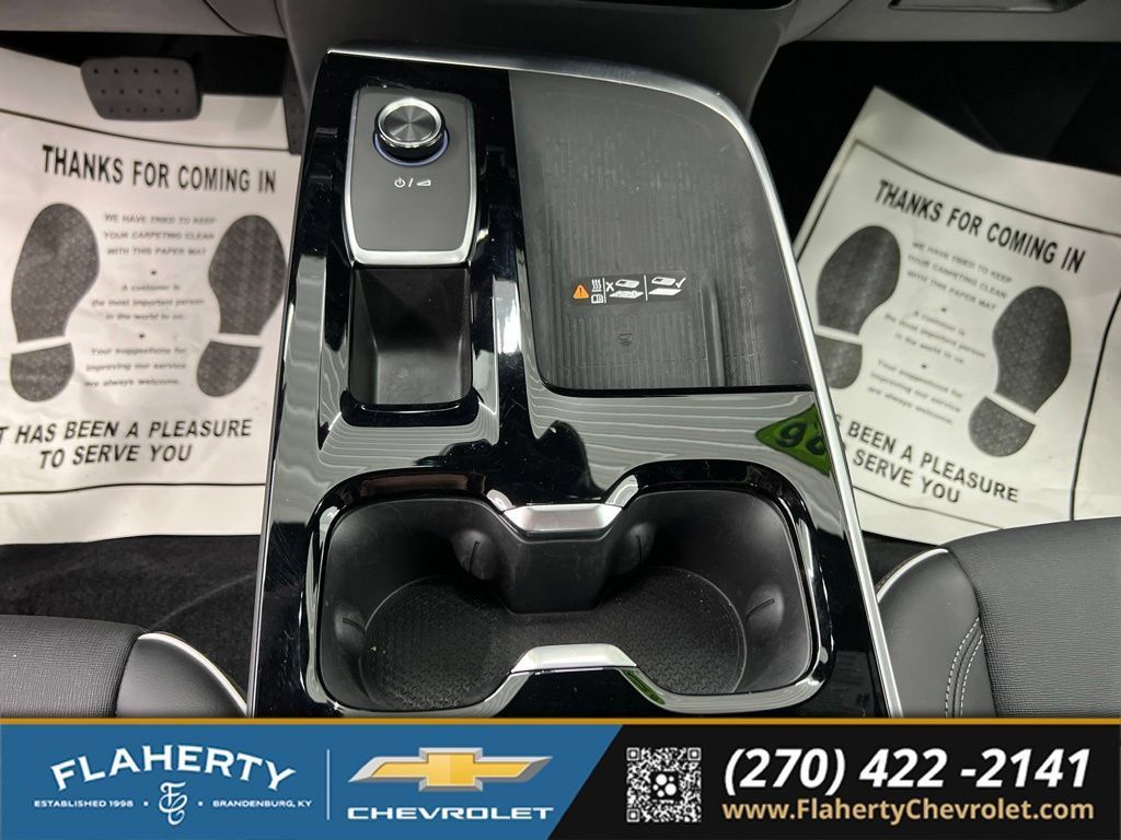 Used 2026 Buick Enclave Preferred w/ Power Package FWD image 30