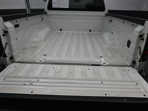 Used 2022 Nissan Frontier S image 11