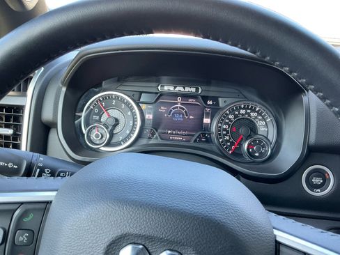 Used 2023 RAM 1500 Big Horn image 12