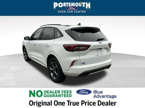 Used 2023 Ford Escape ST-Line image 11