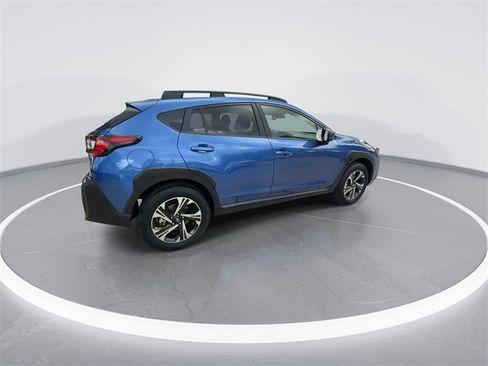Certified 2025 Subaru Crosstrek 2.0i Premium image 8