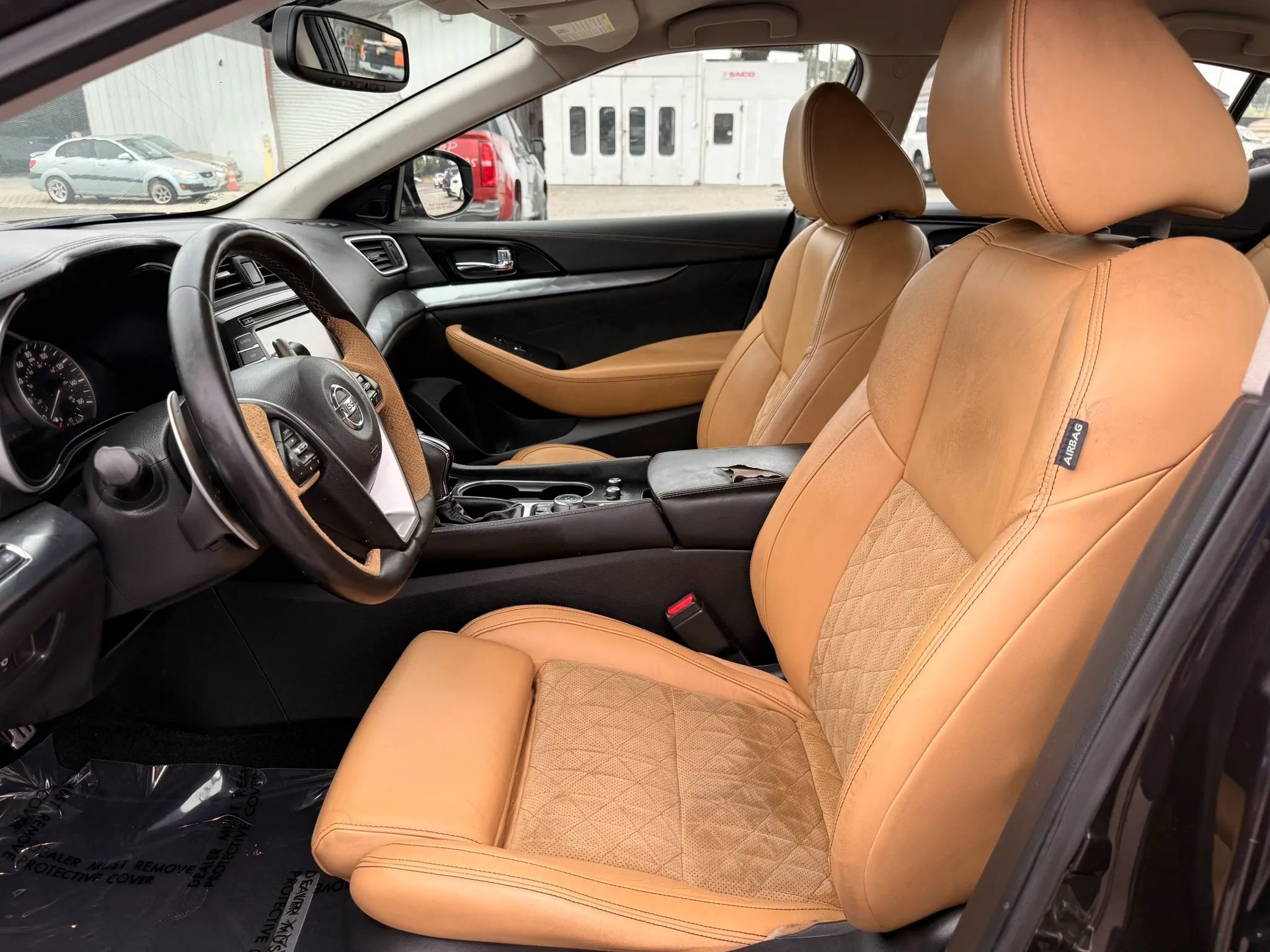 Used 2016 Nissan Maxima SR FWD image 2