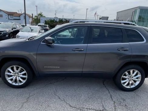 Used 2015 Jeep Cherokee Limited AWD/4WD image 7