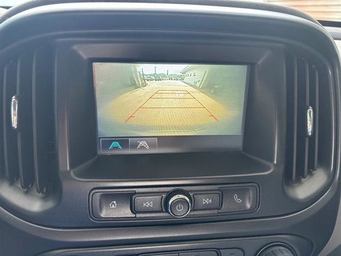 Used 2018 Chevrolet Colorado W/T RWD image 14