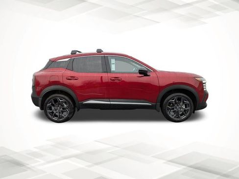 New 2026 Nissan Kicks SR w/ Cold Weather Package image 31