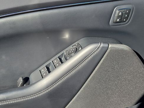 Certified 2022 Ford Mustang Mach-E Select w/ Comfort/Technology Package RWD image 21