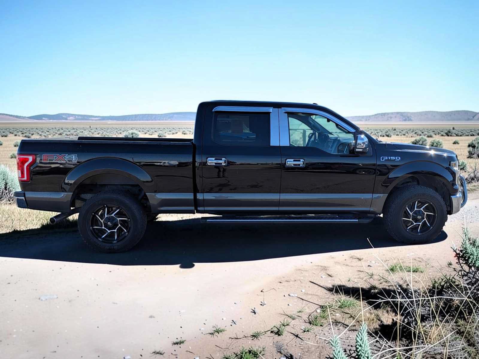 Used 2016 Ford F150 XLT w/ Equipment Group 302A Luxury AWD/4WD image 6