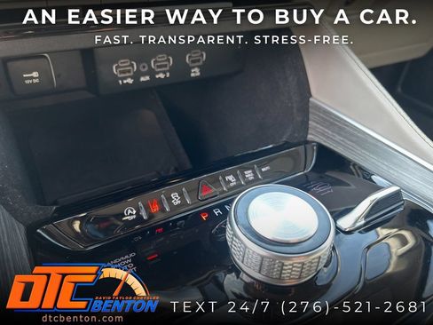 Used 2024 Jeep Wagoneer Series III w/ Premium Group I AWD/4WD image 24