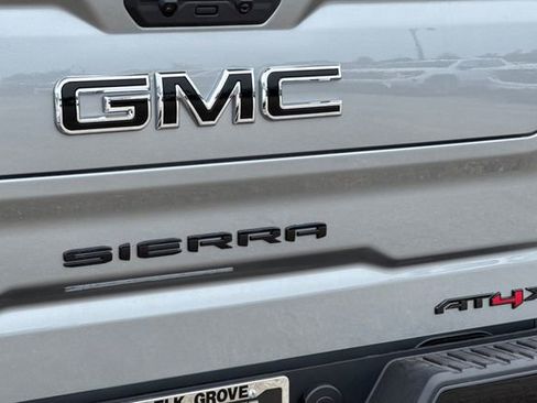 New 2026 GMC Sierra 1500 AT4X w/ LPO, Black Badging Package AWD/4WD image 33