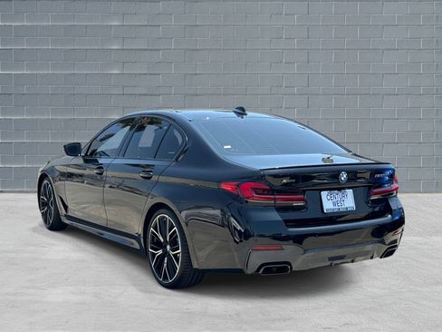 Certified 2023 BMW M550i xDrive w/ Executive Package AWD/4WD image 3