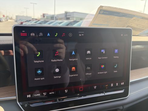 New 2026 Volkswagen Tiguan SEL R-Line image 29