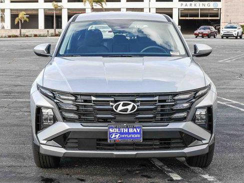 New 2026 Hyundai Tucson SE image 2