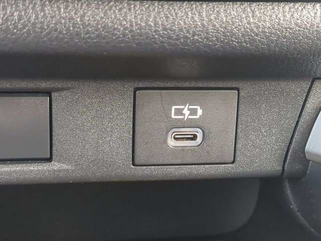 Certified 2024 Toyota Grand Highlander AWD image 27