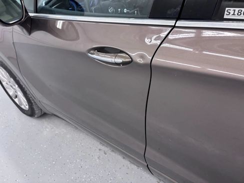 Used 2019 Buick Envision Essence AWD/4WD image 20